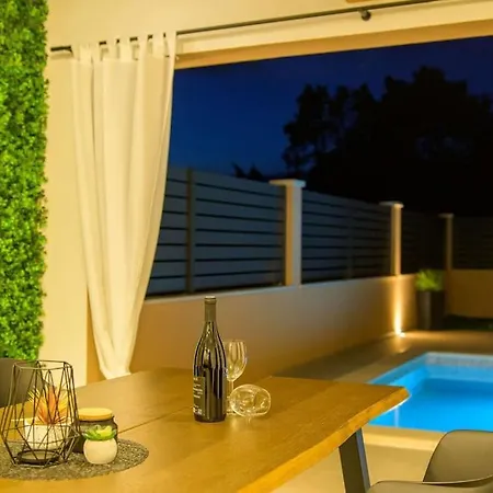 Vila Rita By Istrialux *