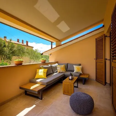 Rita By Istrialux Vila