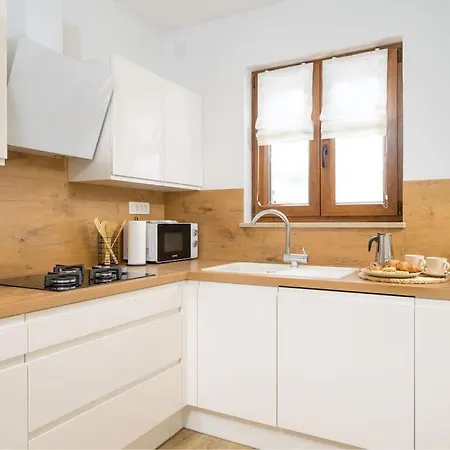 Rita By Istrialux * Valtura