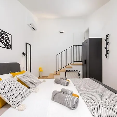 Rita By Istrialux Vila