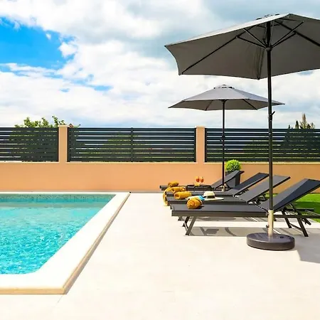 Vila Rita By Istrialux *